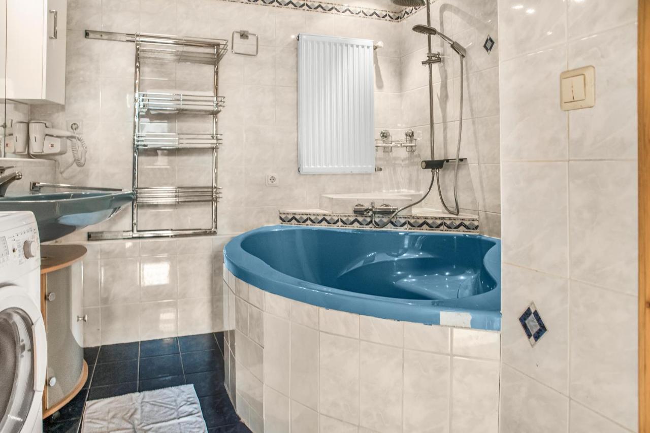 Superb 2br Apt. Very Spacious Near Millenium Tower * Wien