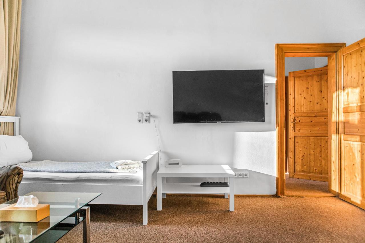 Superb 2br Apt. Very Spacious Near Millenium Tower * Vienne